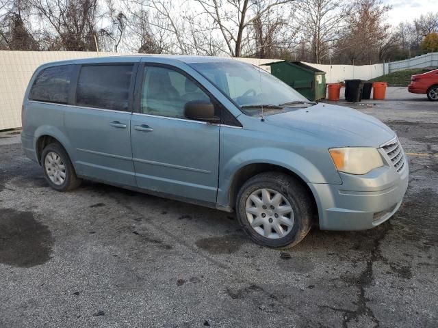 2009 Chrysler Town & Country LX