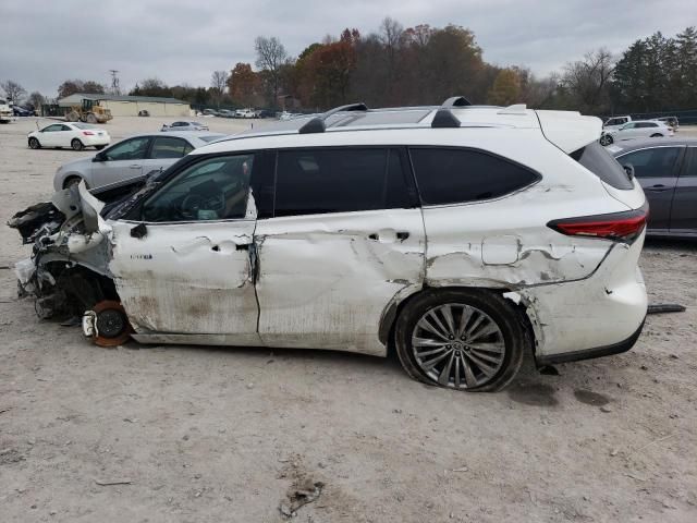 2021 Toyota Highlander Hybrid Platinum