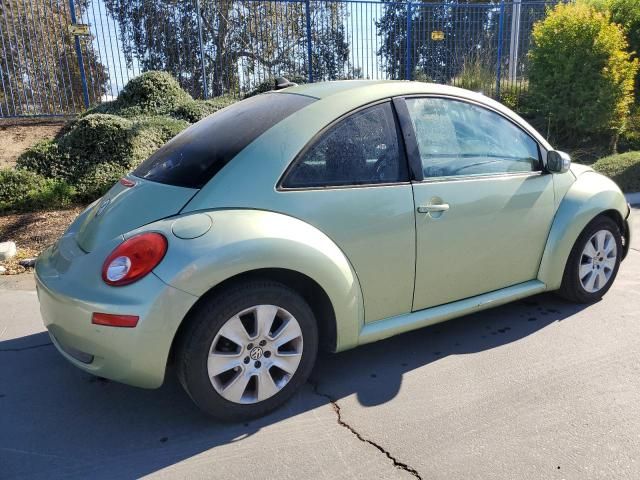 2009 Volkswagen New Beetle S