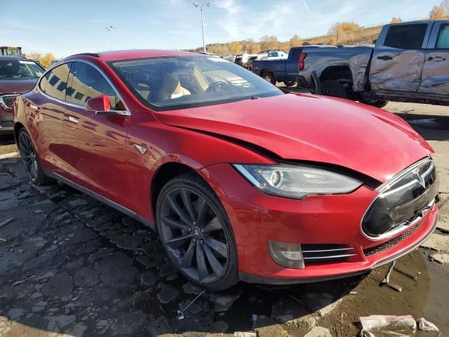 2014 Tesla Model S