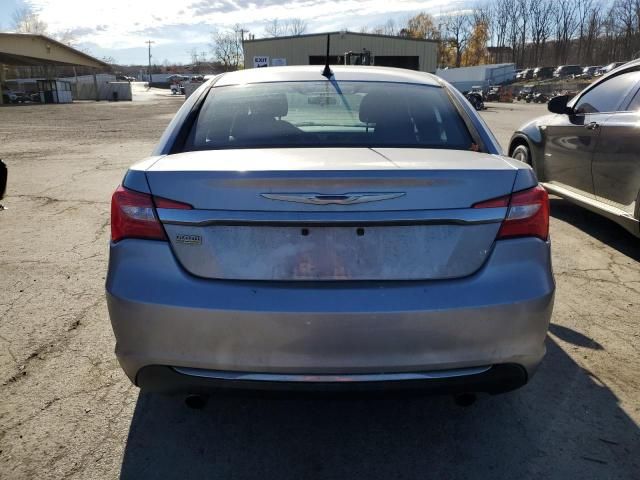 2014 Chrysler 200 Touring