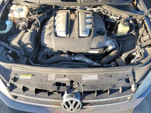 2012 Volkswagen Touareg V6 TDI