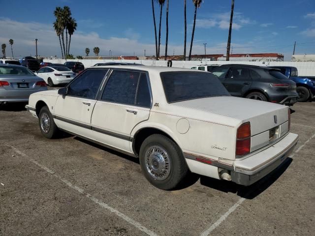 1988 Oldsmobile Delta 88 Royale Brougham