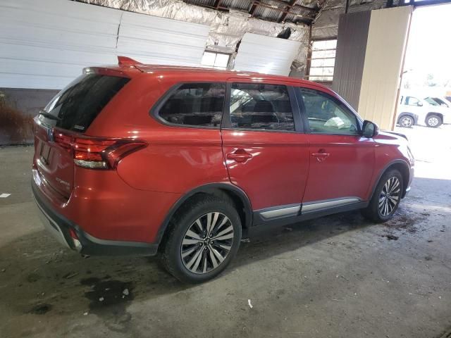 2019 Mitsubishi Outlander SE