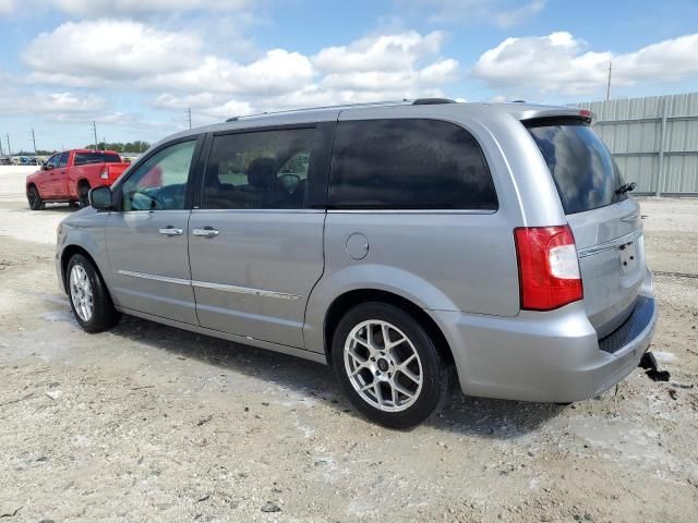 2013 Chrysler Town & Country Limited