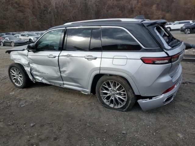 2022 Jeep Grand Cherokee Summit