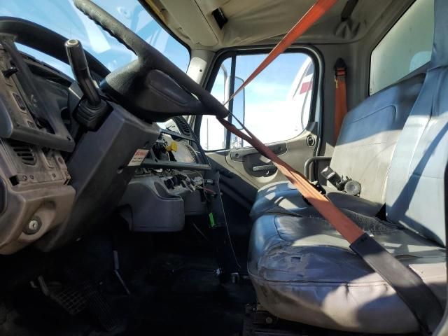 2009 Freightliner M2 106 Medium Duty