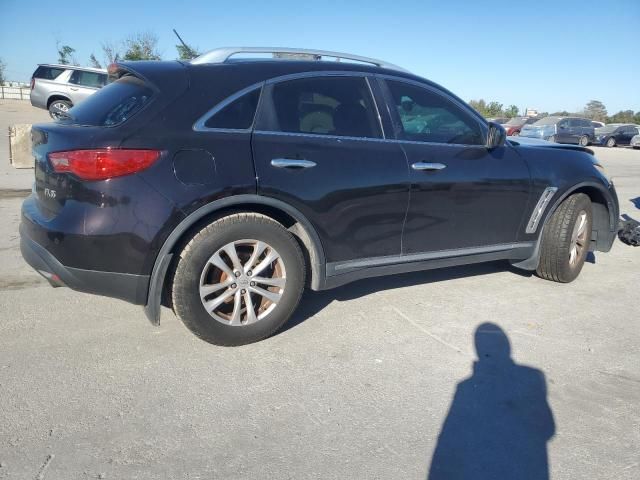 2011 Infiniti FX35