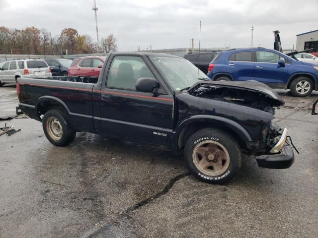 2001 Chevrolet S Truck S10