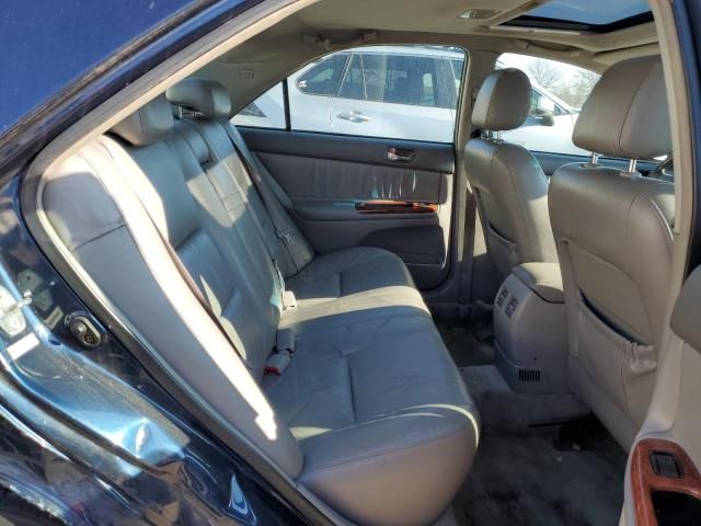 2004 Toyota Camry LE