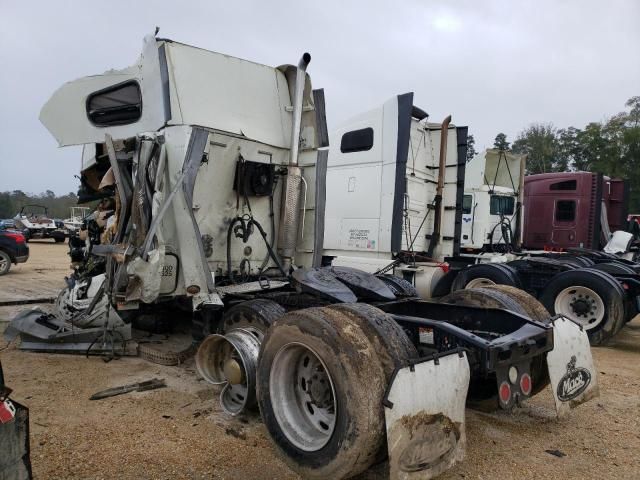 2007 Freightliner Conventional Columbia