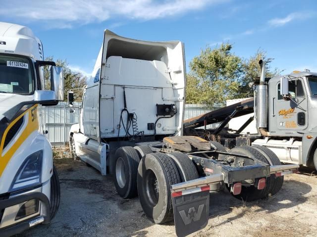 2020 Western Star 5700 XE