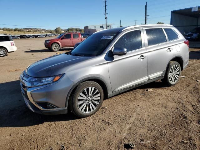 2020 Mitsubishi Outlander SE