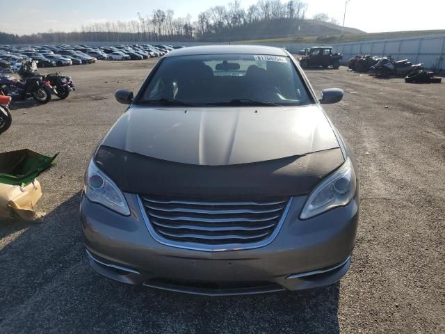 2013 Chrysler 200 LX