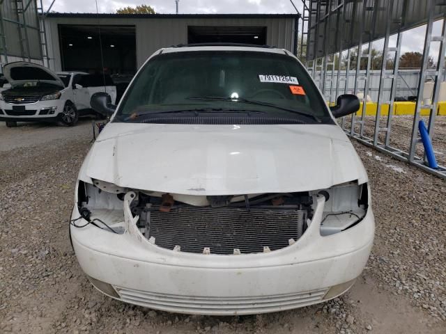 2002 Chrysler Town & Country LXI