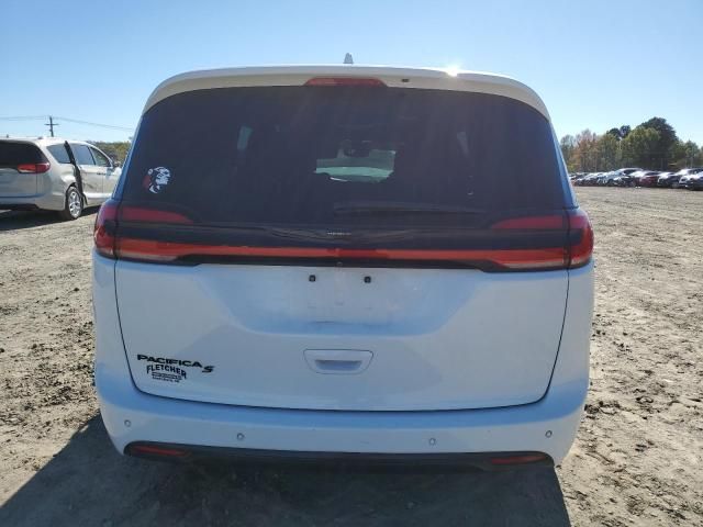 2021 Chrysler Pacifica Touring