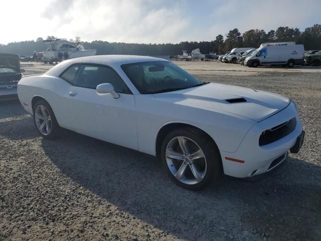 2017 Dodge Challenger SXT