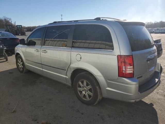 2010 Chrysler Town & Country Touring