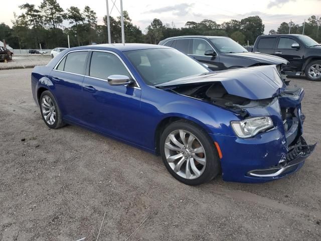 2019 Chrysler 300 Touring