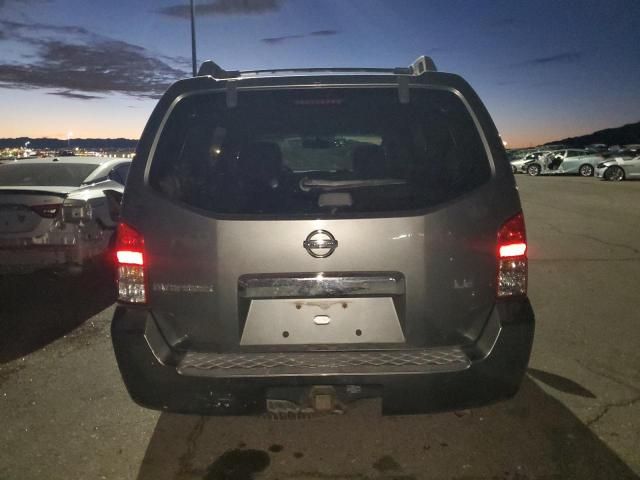 2007 Nissan Pathfinder LE