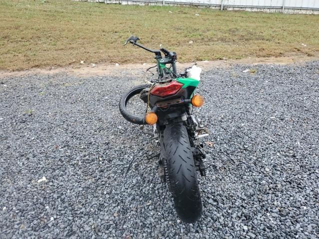 2017 Kawasaki EX300 B
