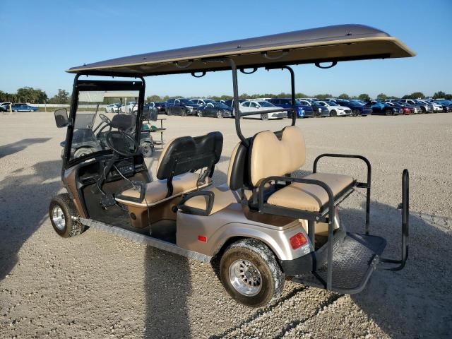 2010 Starcraft Golf Cart