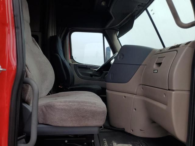 2015 Freightliner Cascadia 125