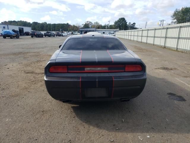 2013 Dodge Challenger SXT