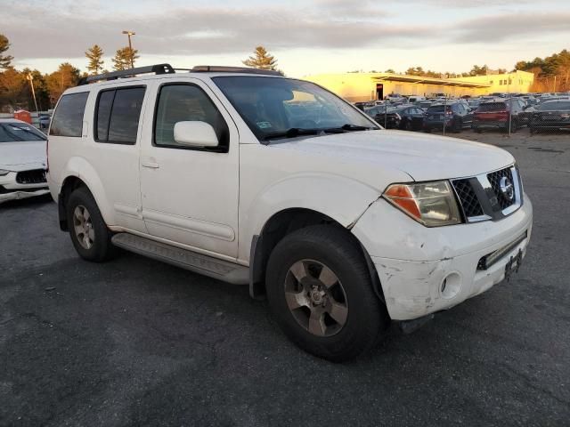 2006 Nissan Pathfinder LE