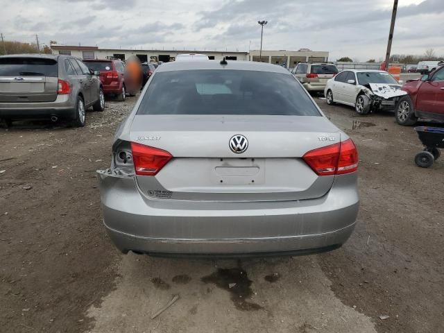 2014 Volkswagen Passat SE