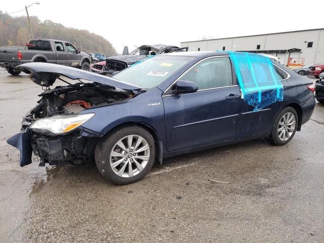 2016 Toyota Camry Hybrid