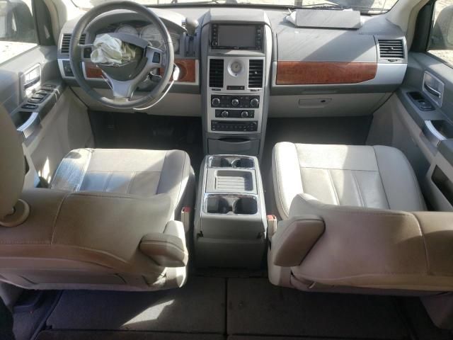 2008 Chrysler Town & Country Touring