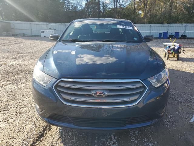 2017 Ford Taurus SEL