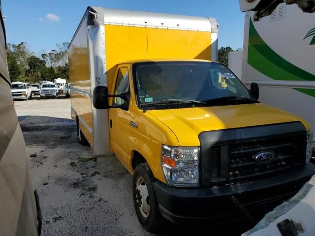 2019 Ford Econoline E350 Super Duty Cutaway Van