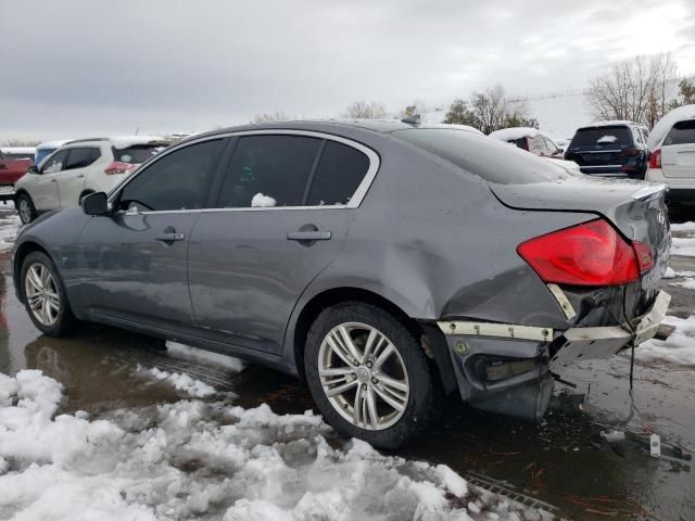 2015 Infiniti Q40