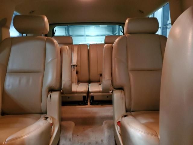 2010 Cadillac Escalade Luxury