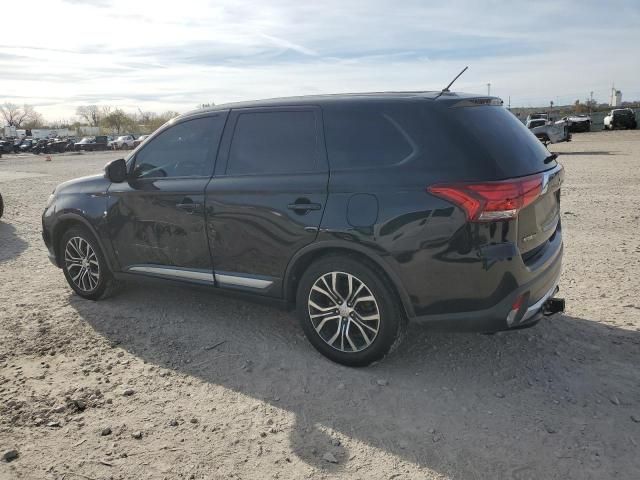 2016 Mitsubishi Outlander SE