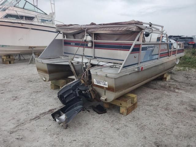 1990 Land Rover 1990 Landau Boat CO Pontoon