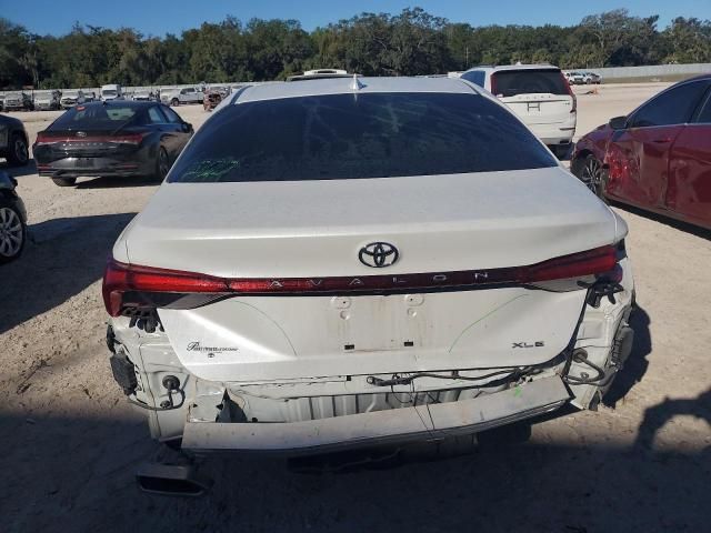 2019 Toyota Avalon XLE