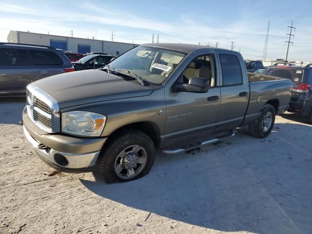 2006 Dodge RAM 2500 ST