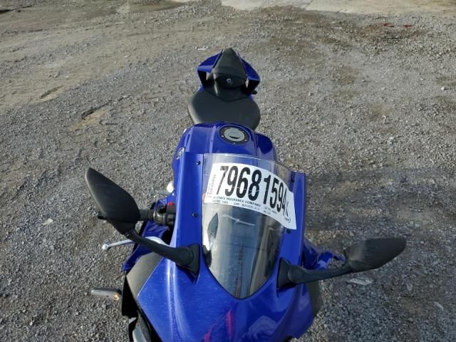 2024 Yamaha YZFR7