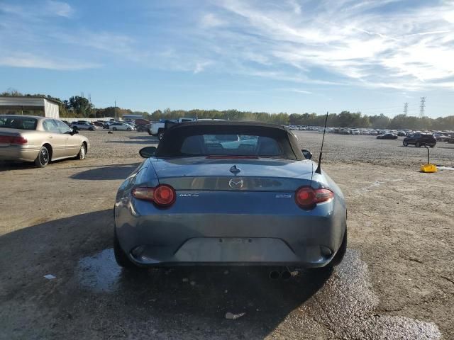 2016 Mazda MX-5 Miata Grand Touring