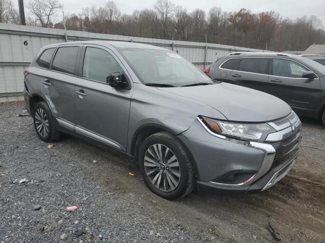 2020 Mitsubishi Outlander SE