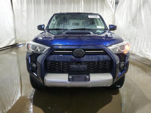 2023 Toyota 4runner SE