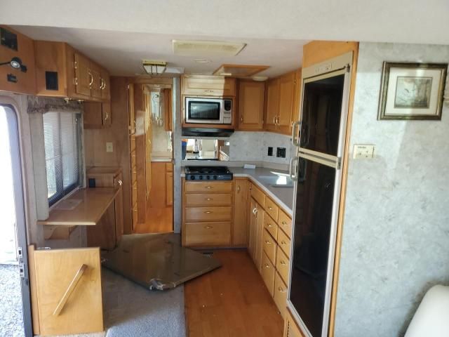 1999 Workhorse Custom Chassis Motorhome Chassis P3500