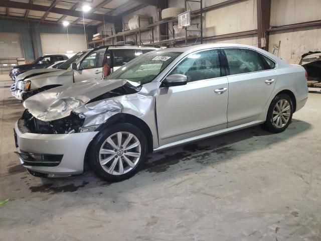 2013 Volkswagen Passat SEL