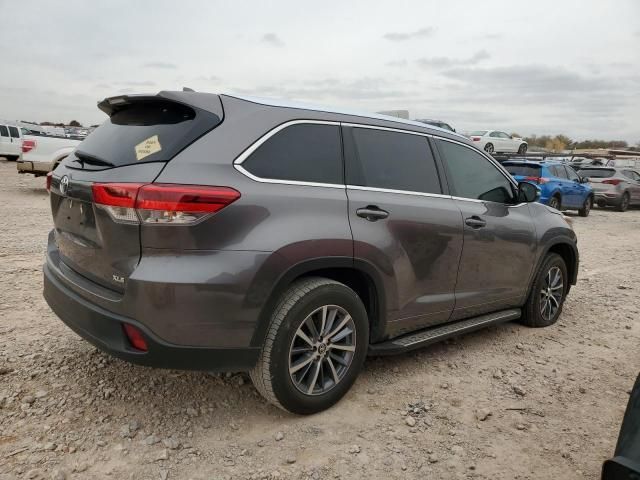 2018 Toyota Highlander SE