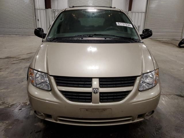 2005 Dodge Grand Caravan SXT