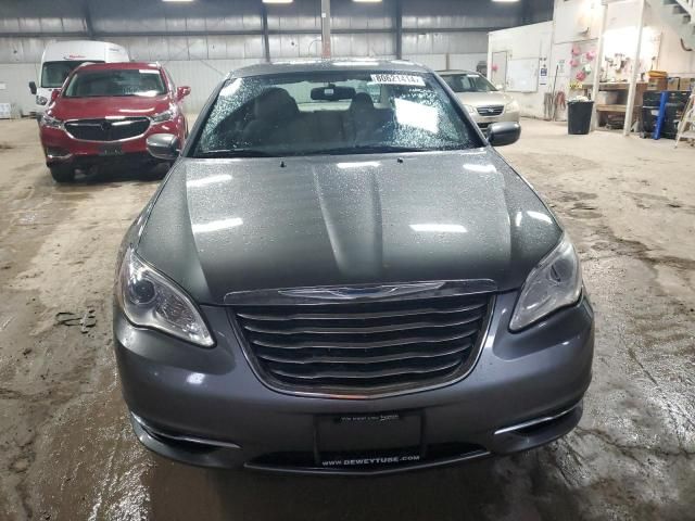 2012 Chrysler 200 LX