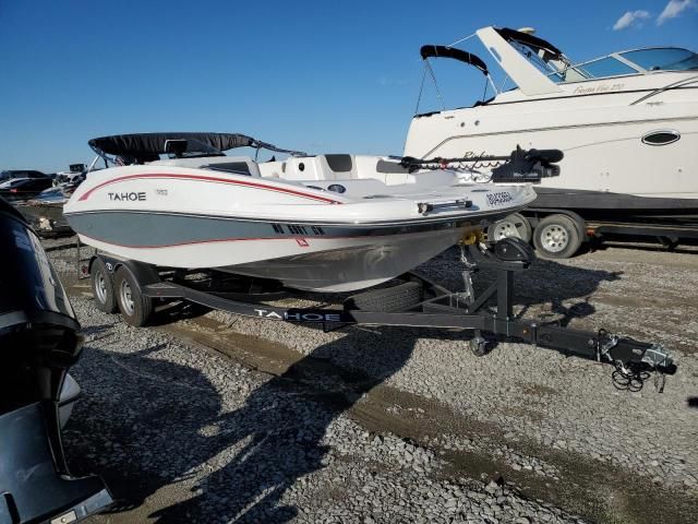 2021 Tahoe Boat